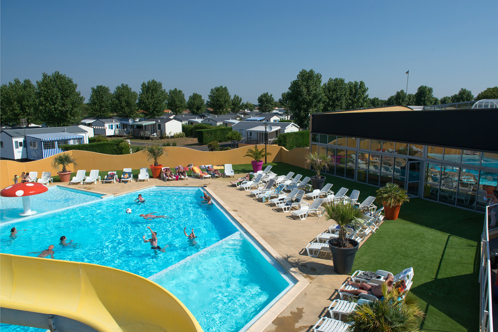 camping vendée avec parc aquatique